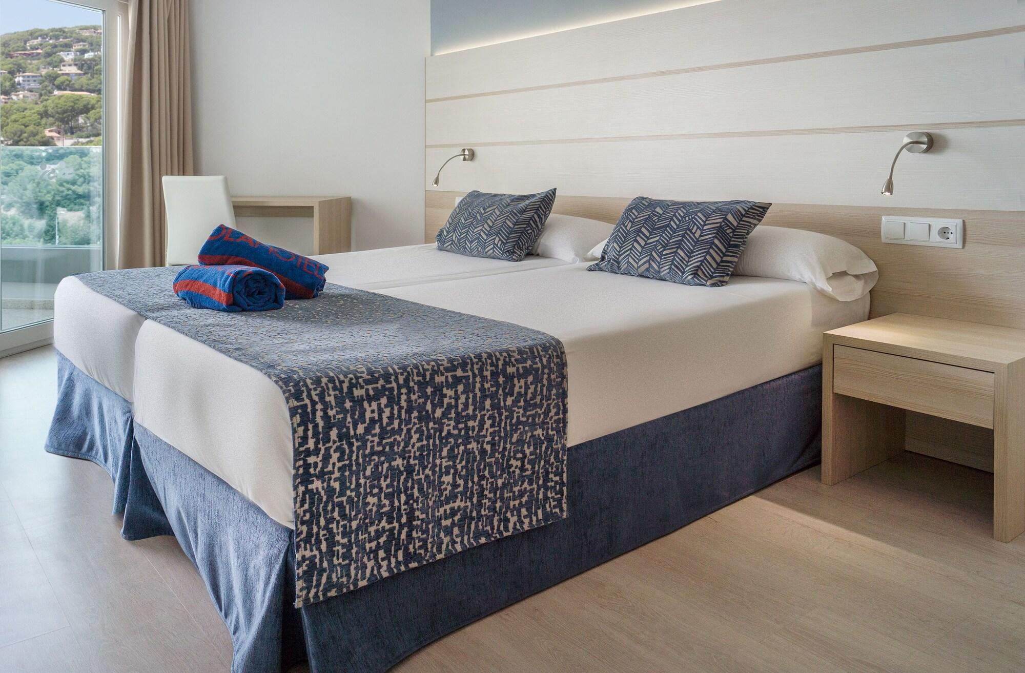 Tomir Portals Suites - Adults Only Порталс Ноус Екстериор снимка